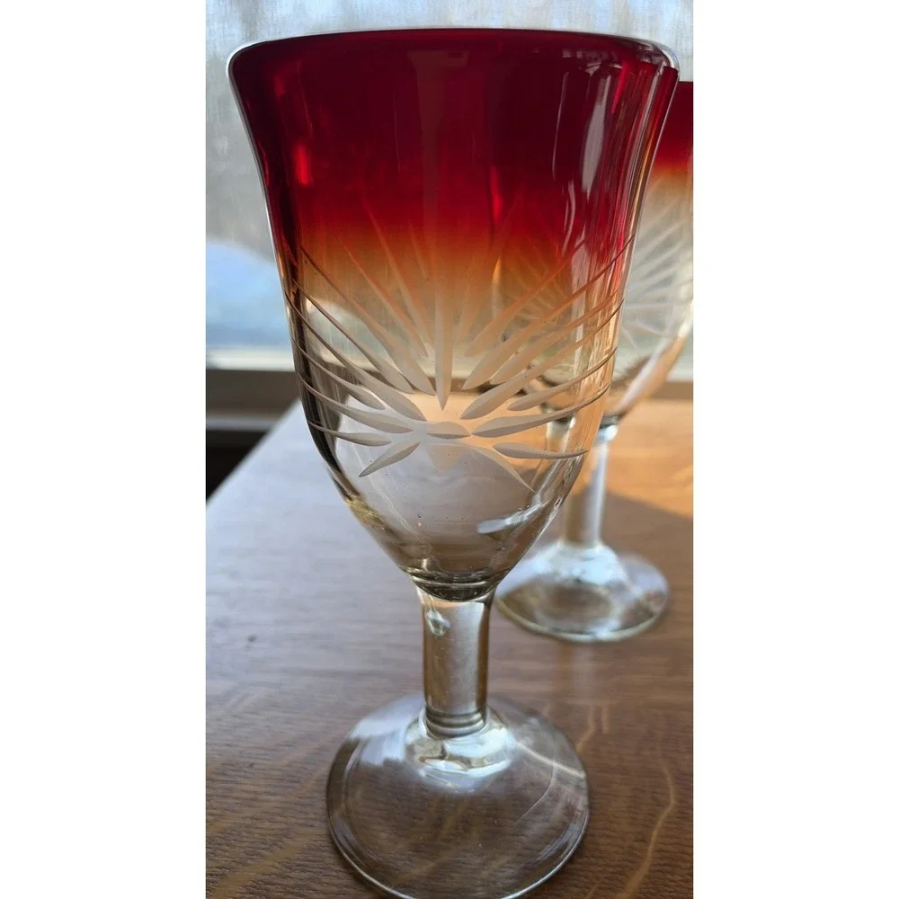 4 Hand Blown‎ Red & Clear Tall 8 3/8